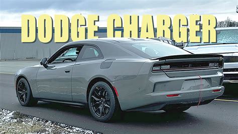 2025 dodge charger photos.